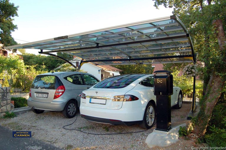 Charging of electric cars in the parking lot of the apartment Carmen